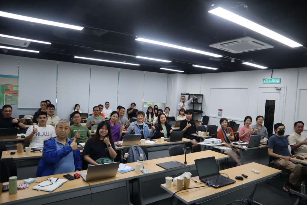 股票快讯研讨会| WCT全球培训 IMG 4023