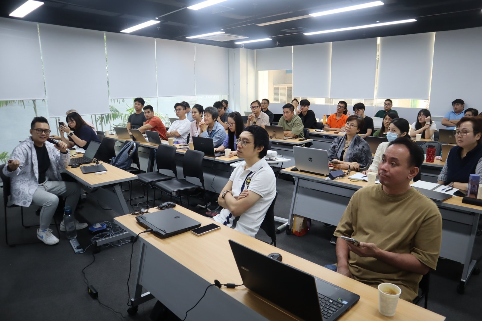 Future Express Seminar | WCT Worldwide Training Participants attending the WCT seminar